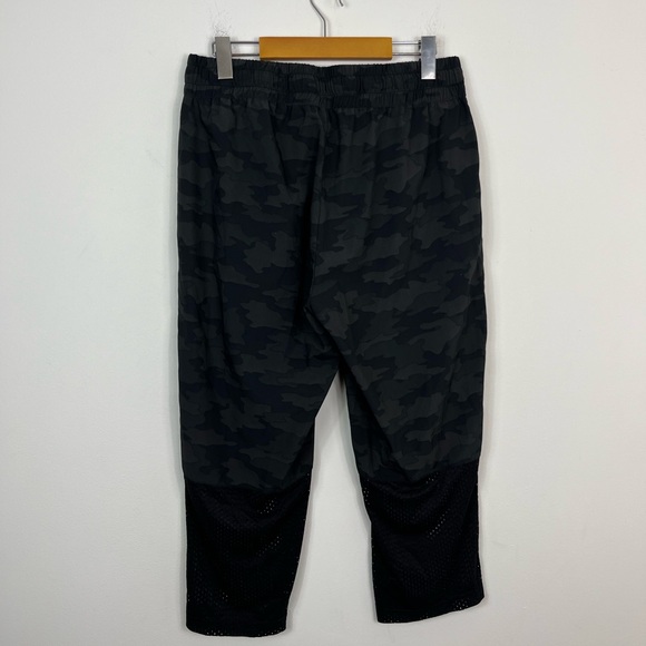 Kyodan Camo Print Lightweight Capri Joggers Sz L - Picture 5 of 8